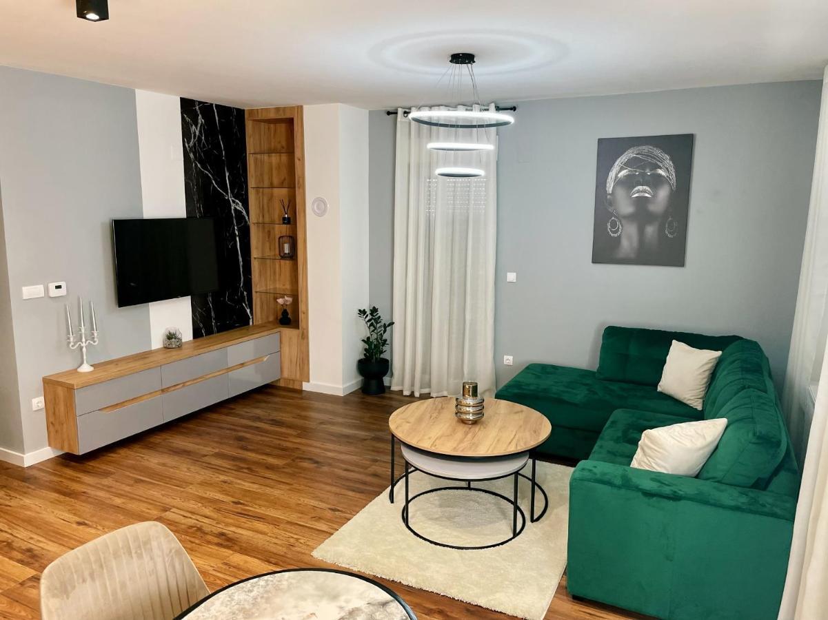 Brčko Delux Apartman President Centar מראה חיצוני תמונה