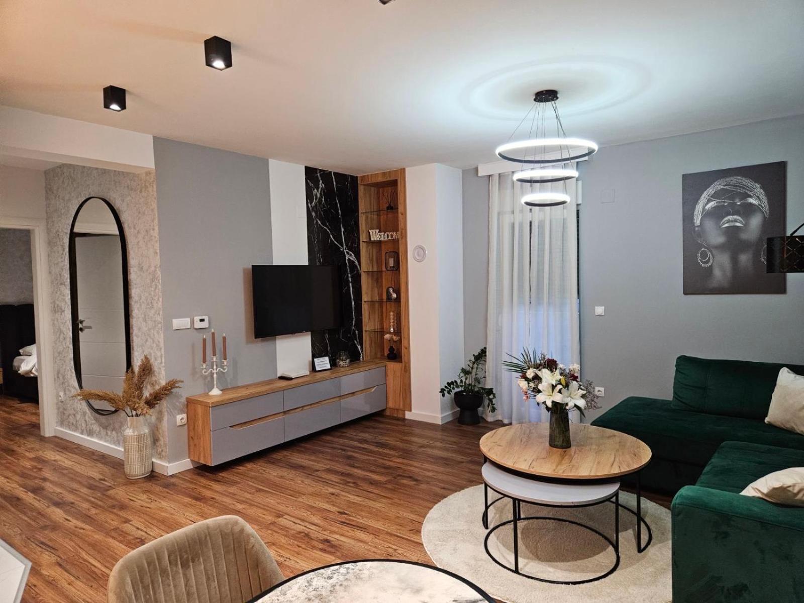 Brčko Delux Apartman President Centar מראה חיצוני תמונה